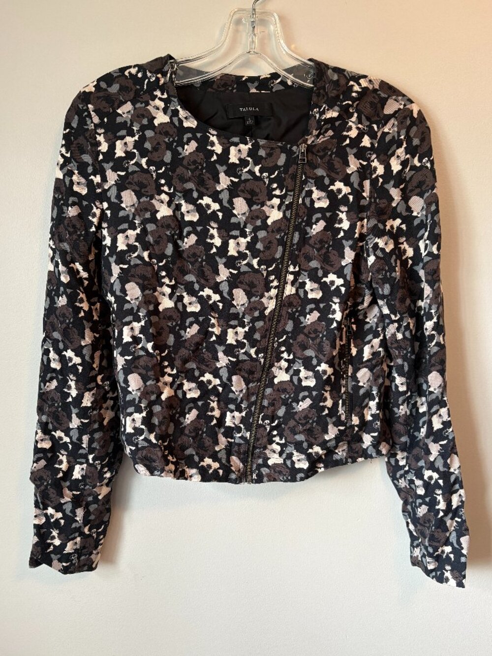 Aritzia Talula Omotesando Cropped Floral Moto Blouse 2 Small S